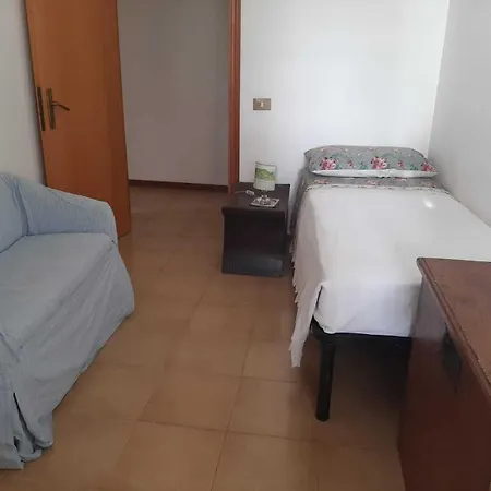 Appartement In Palazzina D'epoca Osimo