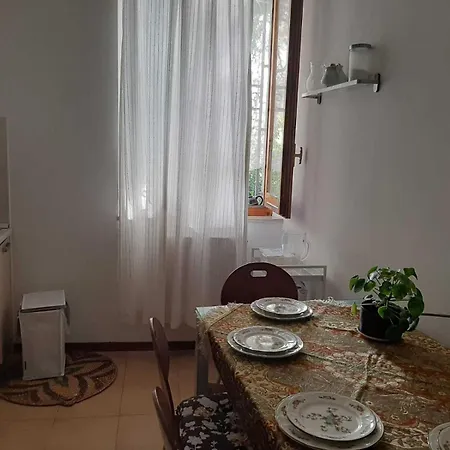 Appartement In Palazzina D'epoca